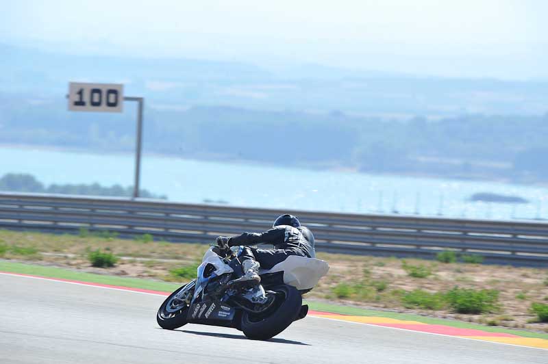 aragon;motorbikes;no limits;peter wileman photography;spain;trackday;trackday digital images