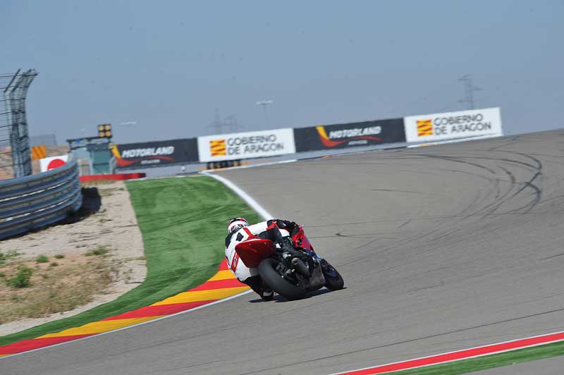 aragon;motorbikes;no limits;peter wileman photography;spain;trackday;trackday digital images