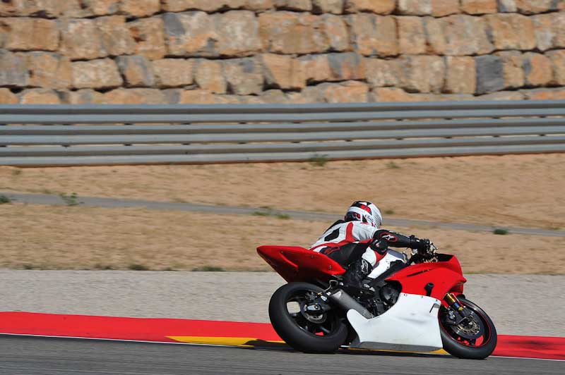 aragon;motorbikes;no limits;peter wileman photography;spain;trackday;trackday digital images