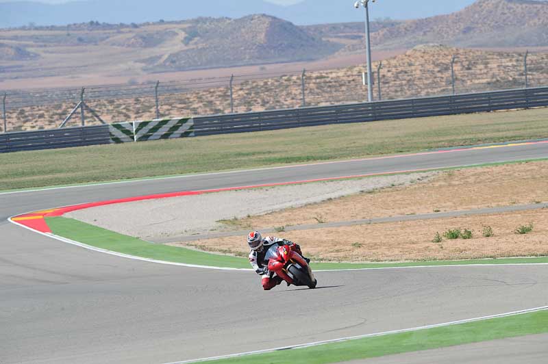 aragon;motorbikes;no limits;peter wileman photography;spain;trackday;trackday digital images