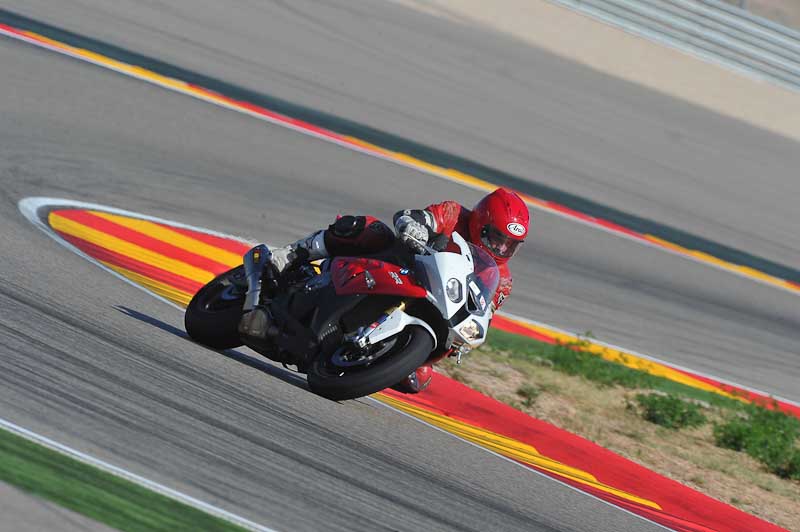 aragon;motorbikes;no limits;peter wileman photography;spain;trackday;trackday digital images