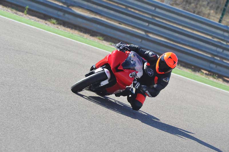 aragon;motorbikes;no limits;peter wileman photography;spain;trackday;trackday digital images