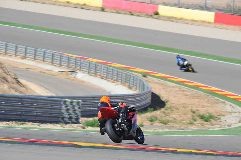 aragon;motorbikes;no limits;peter wileman photography;spain;trackday;trackday digital images