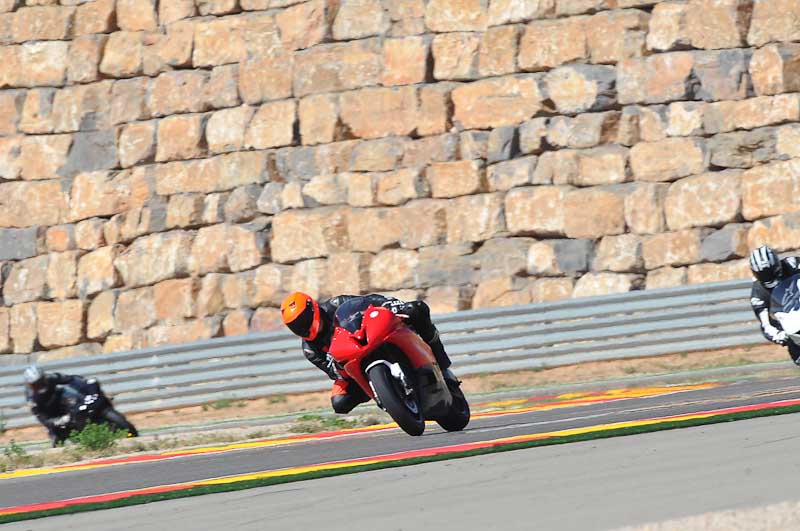 aragon;motorbikes;no limits;peter wileman photography;spain;trackday;trackday digital images