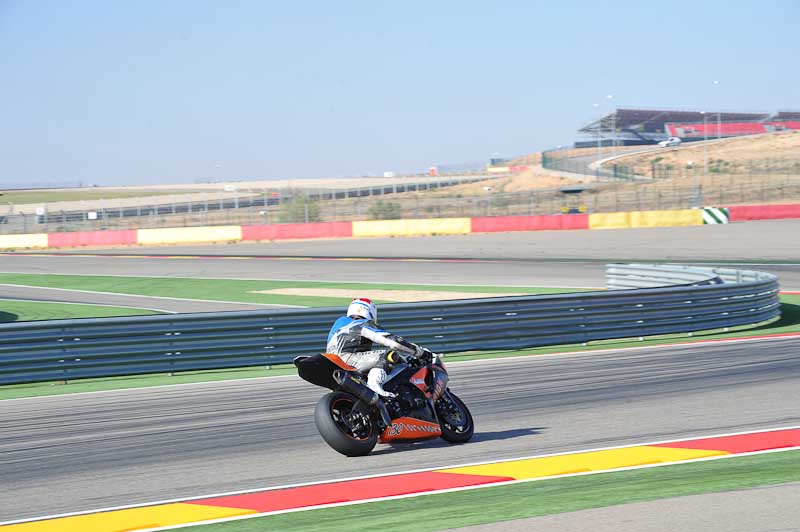 aragon;motorbikes;no limits;peter wileman photography;spain;trackday;trackday digital images