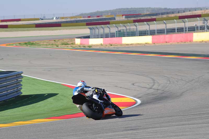 aragon;motorbikes;no limits;peter wileman photography;spain;trackday;trackday digital images