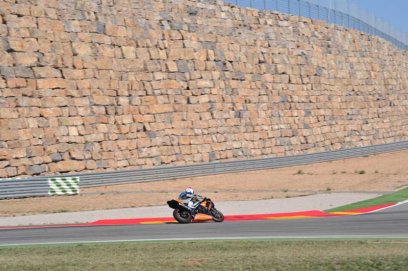aragon;motorbikes;no limits;peter wileman photography;spain;trackday;trackday digital images