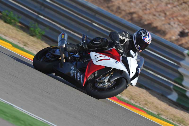 aragon;motorbikes;no limits;peter wileman photography;spain;trackday;trackday digital images