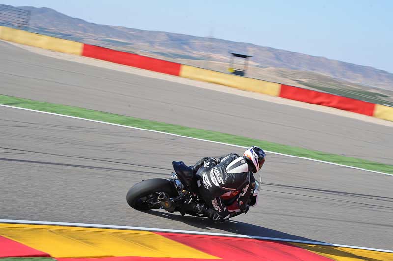 aragon;motorbikes;no limits;peter wileman photography;spain;trackday;trackday digital images