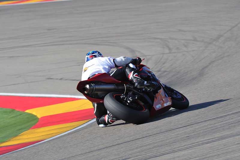 aragon;motorbikes;no limits;peter wileman photography;spain;trackday;trackday digital images