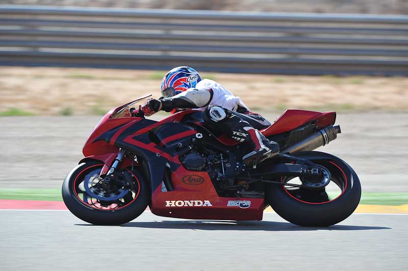 aragon;motorbikes;no limits;peter wileman photography;spain;trackday;trackday digital images