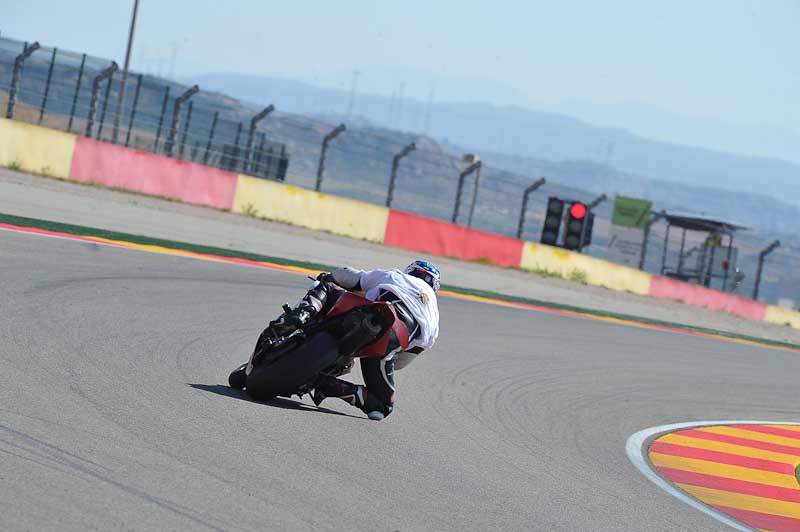 aragon;motorbikes;no limits;peter wileman photography;spain;trackday;trackday digital images