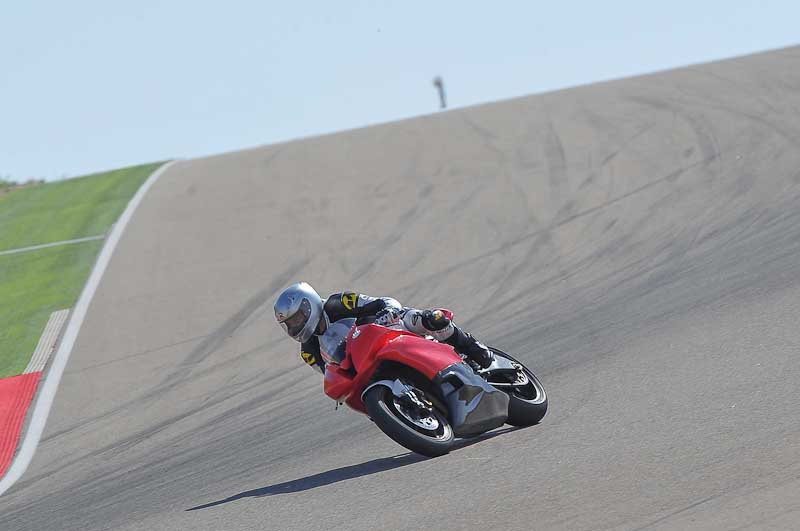 aragon;motorbikes;no limits;peter wileman photography;spain;trackday;trackday digital images