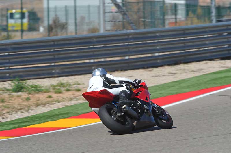 aragon;motorbikes;no limits;peter wileman photography;spain;trackday;trackday digital images