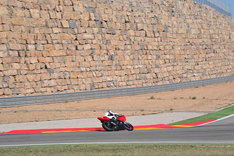 aragon;motorbikes;no limits;peter wileman photography;spain;trackday;trackday digital images