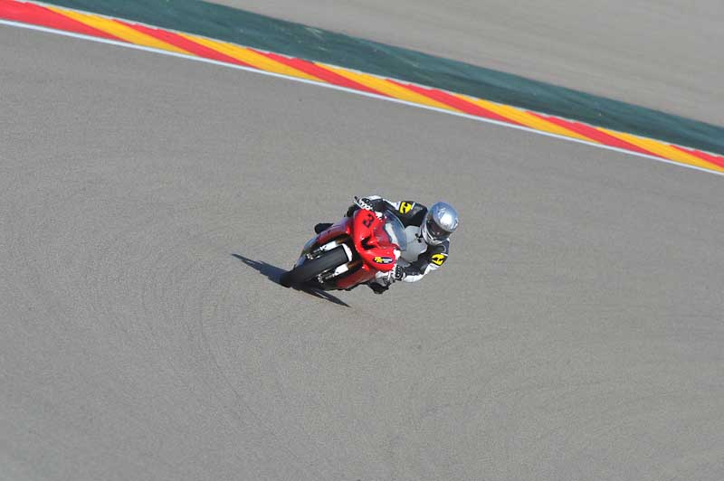 aragon;motorbikes;no limits;peter wileman photography;spain;trackday;trackday digital images