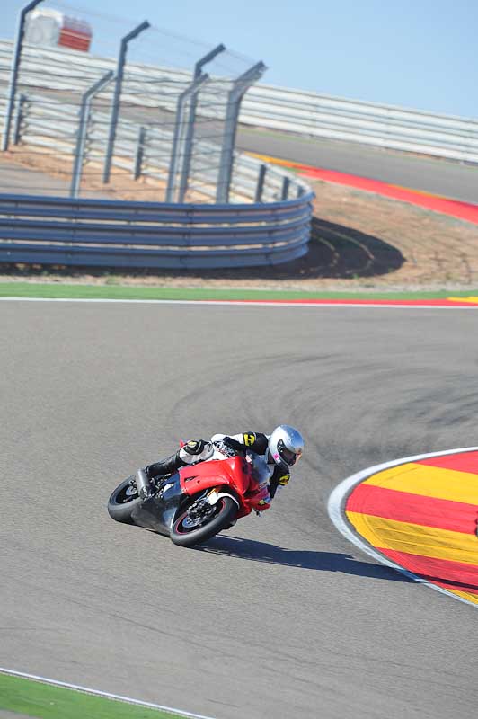 aragon;motorbikes;no limits;peter wileman photography;spain;trackday;trackday digital images