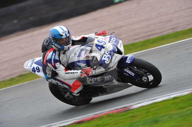 enduro digital images;event digital images;eventdigitalimages;no limits trackdays;oulton no limits trackday;oulton park cheshire;oulton trackday photographs;peter wileman photography;racing digital images;trackday digital images;trackday photos