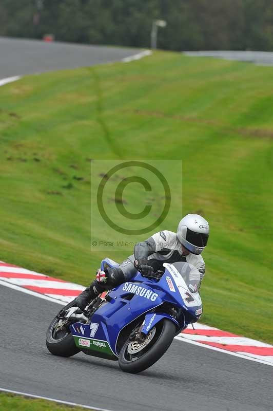 enduro digital images;event digital images;eventdigitalimages;no limits trackdays;oulton no limits trackday;oulton park cheshire;oulton trackday photographs;peter wileman photography;racing digital images;trackday digital images;trackday photos