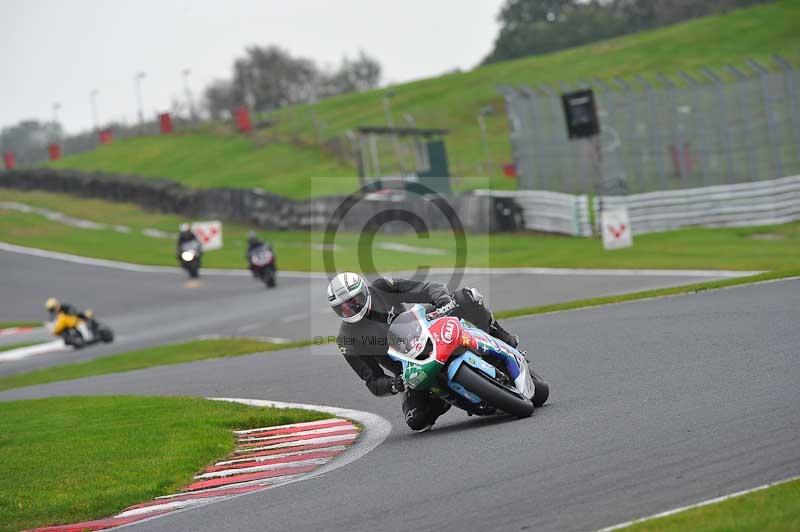 enduro digital images;event digital images;eventdigitalimages;no limits trackdays;oulton no limits trackday;oulton park cheshire;oulton trackday photographs;peter wileman photography;racing digital images;trackday digital images;trackday photos