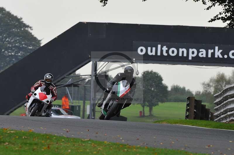 enduro digital images;event digital images;eventdigitalimages;no limits trackdays;oulton no limits trackday;oulton park cheshire;oulton trackday photographs;peter wileman photography;racing digital images;trackday digital images;trackday photos