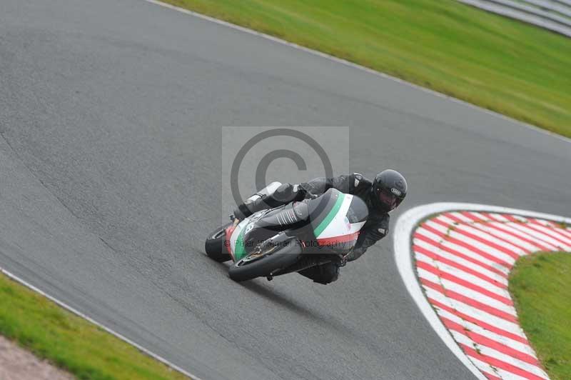 enduro digital images;event digital images;eventdigitalimages;no limits trackdays;oulton no limits trackday;oulton park cheshire;oulton trackday photographs;peter wileman photography;racing digital images;trackday digital images;trackday photos
