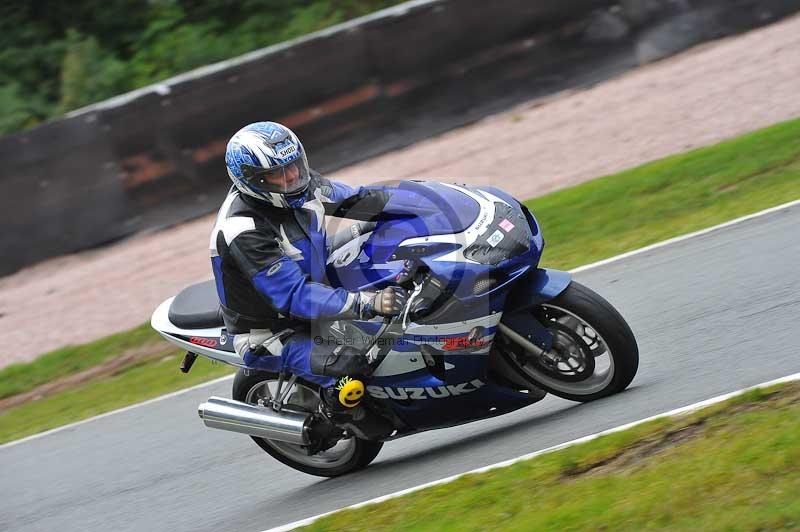 enduro digital images;event digital images;eventdigitalimages;no limits trackdays;oulton no limits trackday;oulton park cheshire;oulton trackday photographs;peter wileman photography;racing digital images;trackday digital images;trackday photos