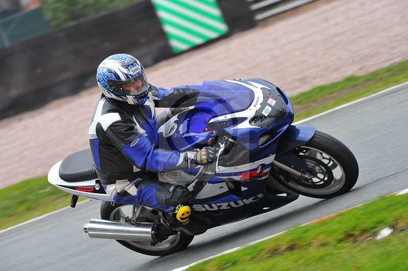enduro digital images;event digital images;eventdigitalimages;no limits trackdays;oulton no limits trackday;oulton park cheshire;oulton trackday photographs;peter wileman photography;racing digital images;trackday digital images;trackday photos
