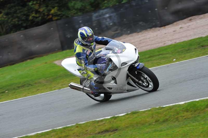 enduro digital images;event digital images;eventdigitalimages;no limits trackdays;oulton no limits trackday;oulton park cheshire;oulton trackday photographs;peter wileman photography;racing digital images;trackday digital images;trackday photos