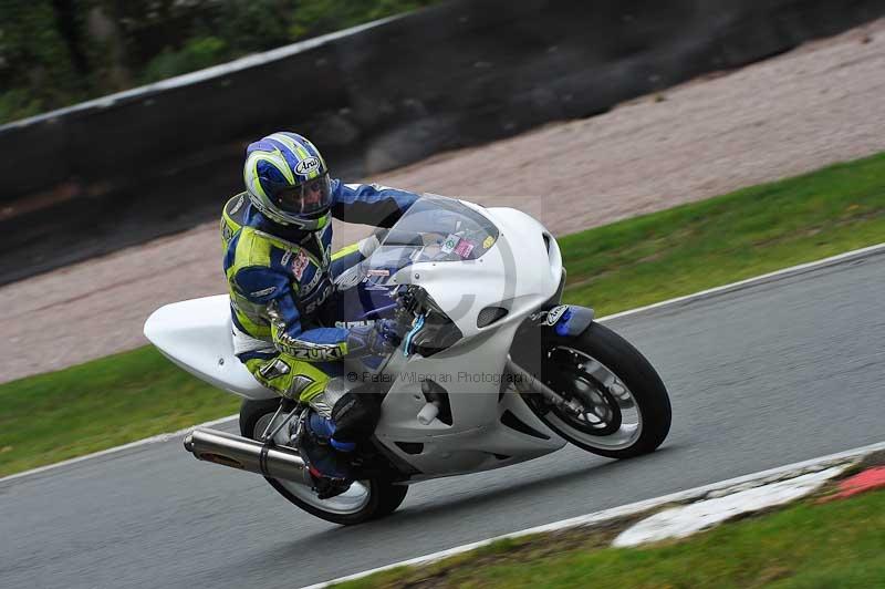 enduro digital images;event digital images;eventdigitalimages;no limits trackdays;oulton no limits trackday;oulton park cheshire;oulton trackday photographs;peter wileman photography;racing digital images;trackday digital images;trackday photos