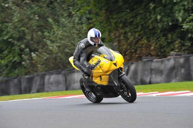 enduro digital images;event digital images;eventdigitalimages;no limits trackdays;oulton no limits trackday;oulton park cheshire;oulton trackday photographs;peter wileman photography;racing digital images;trackday digital images;trackday photos