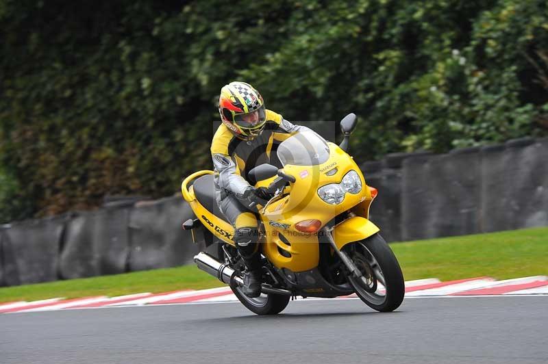 enduro digital images;event digital images;eventdigitalimages;no limits trackdays;oulton no limits trackday;oulton park cheshire;oulton trackday photographs;peter wileman photography;racing digital images;trackday digital images;trackday photos