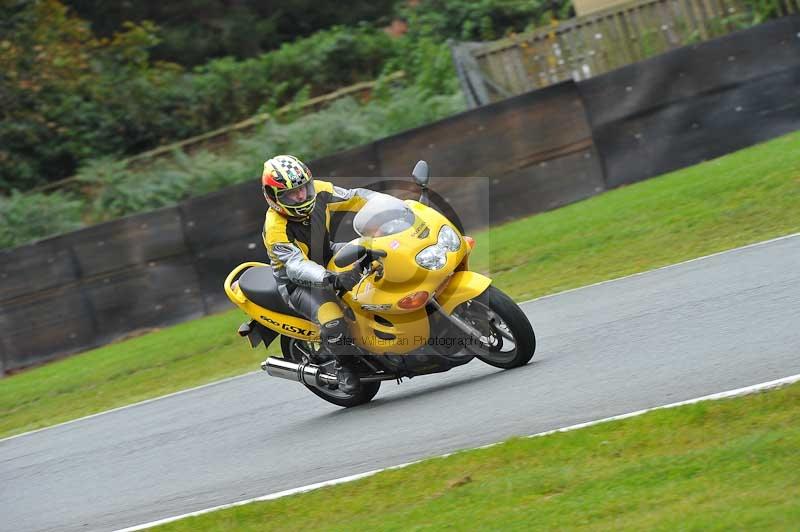 enduro digital images;event digital images;eventdigitalimages;no limits trackdays;oulton no limits trackday;oulton park cheshire;oulton trackday photographs;peter wileman photography;racing digital images;trackday digital images;trackday photos