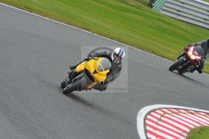 enduro digital images;event digital images;eventdigitalimages;no limits trackdays;oulton no limits trackday;oulton park cheshire;oulton trackday photographs;peter wileman photography;racing digital images;trackday digital images;trackday photos