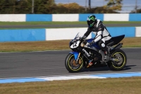 donington-no-limits-trackday;donington-park-photographs;donington-trackday-photographs;no-limits-trackdays;peter-wileman-photography;trackday-digital-images;trackday-photos