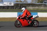donington-no-limits-trackday;donington-park-photographs;donington-trackday-photographs;no-limits-trackdays;peter-wileman-photography;trackday-digital-images;trackday-photos