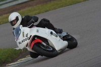 Rockingham-no-limits-trackday;enduro-digital-images;event-digital-images;eventdigitalimages;no-limits-trackdays;peter-wileman-photography;racing-digital-images;rockingham-raceway-northamptonshire;rockingham-trackday-photographs;trackday-digital-images;trackday-photos