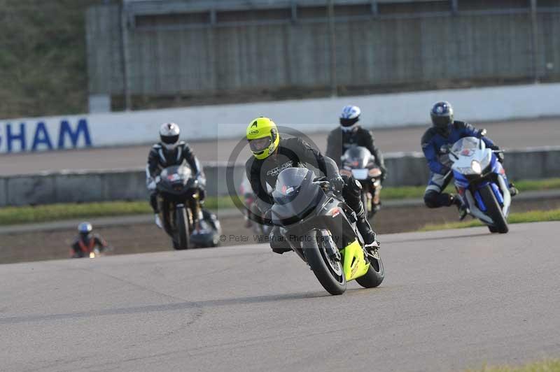 Rockingham no limits trackday;enduro digital images;event digital images;eventdigitalimages;no limits trackdays;peter wileman photography;racing digital images;rockingham raceway northamptonshire;rockingham trackday photographs;trackday digital images;trackday photos