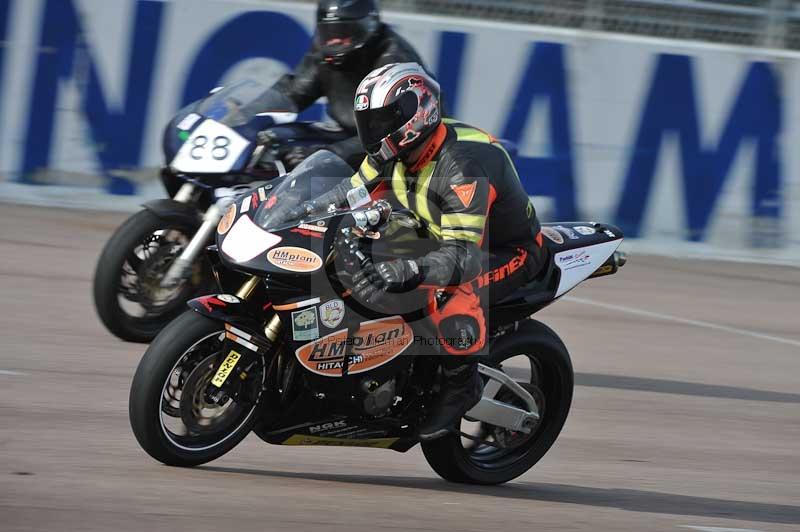 Rockingham no limits trackday;enduro digital images;event digital images;eventdigitalimages;no limits trackdays;peter wileman photography;racing digital images;rockingham raceway northamptonshire;rockingham trackday photographs;trackday digital images;trackday photos