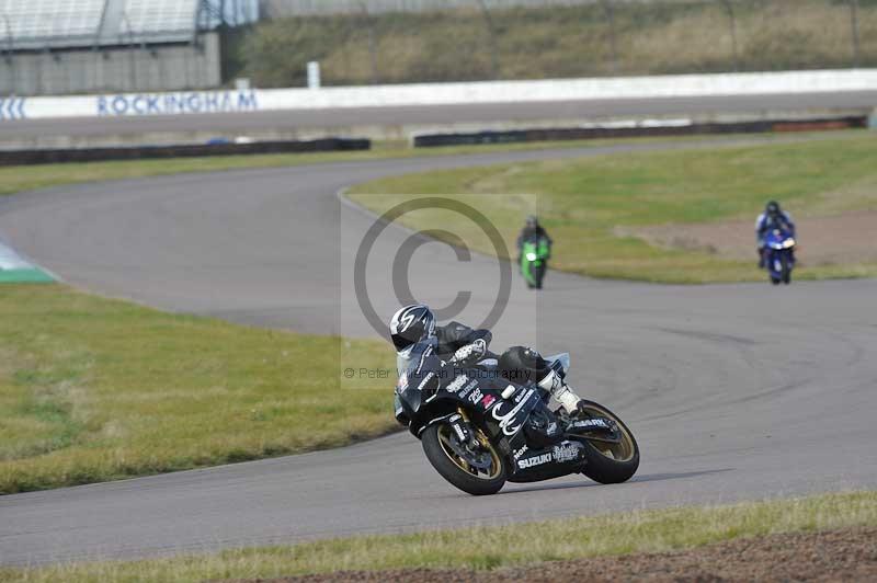 Rockingham no limits trackday;enduro digital images;event digital images;eventdigitalimages;no limits trackdays;peter wileman photography;racing digital images;rockingham raceway northamptonshire;rockingham trackday photographs;trackday digital images;trackday photos