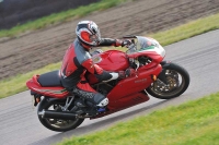 Rockingham-no-limits-trackday;enduro-digital-images;event-digital-images;eventdigitalimages;no-limits-trackdays;peter-wileman-photography;racing-digital-images;rockingham-raceway-northamptonshire;rockingham-trackday-photographs;trackday-digital-images;trackday-photos