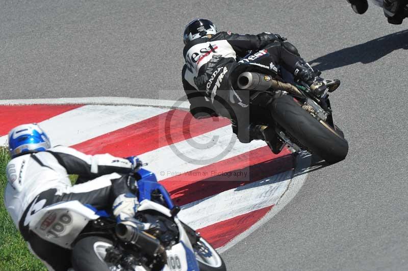 march 2012;motorbikes;no limits;peter wileman photography;portimao;portugal;trackday digital images