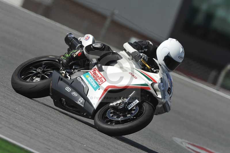 march 2012;motorbikes;no limits;peter wileman photography;portimao;portugal;trackday digital images