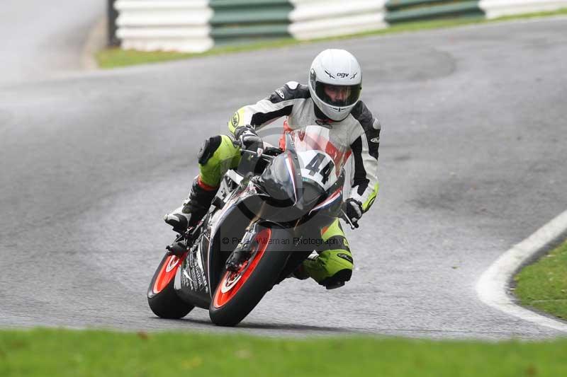 Motorcycle action photographs;Trackday digital images;cadwell;cadwell park photographs;event digital images;eventdigitalimages;motor racing louth lincolnshire;no limits trackdays;peter wileman photography;trackday;trackday photos