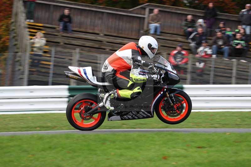 Motorcycle action photographs;Trackday digital images;cadwell;cadwell park photographs;event digital images;eventdigitalimages;motor racing louth lincolnshire;no limits trackdays;peter wileman photography;trackday;trackday photos