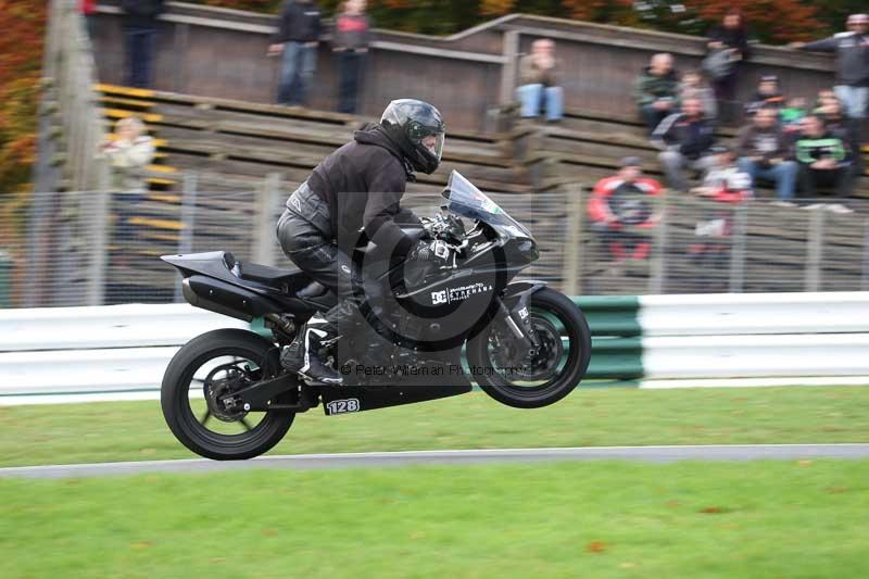 Motorcycle action photographs;Trackday digital images;cadwell;cadwell park photographs;event digital images;eventdigitalimages;motor racing louth lincolnshire;no limits trackdays;peter wileman photography;trackday;trackday photos