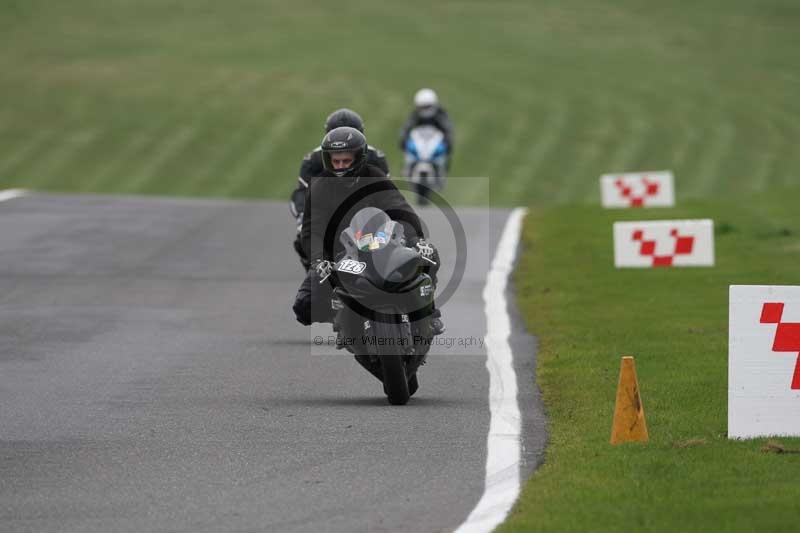 Motorcycle action photographs;Trackday digital images;cadwell;cadwell park photographs;event digital images;eventdigitalimages;motor racing louth lincolnshire;no limits trackdays;peter wileman photography;trackday;trackday photos