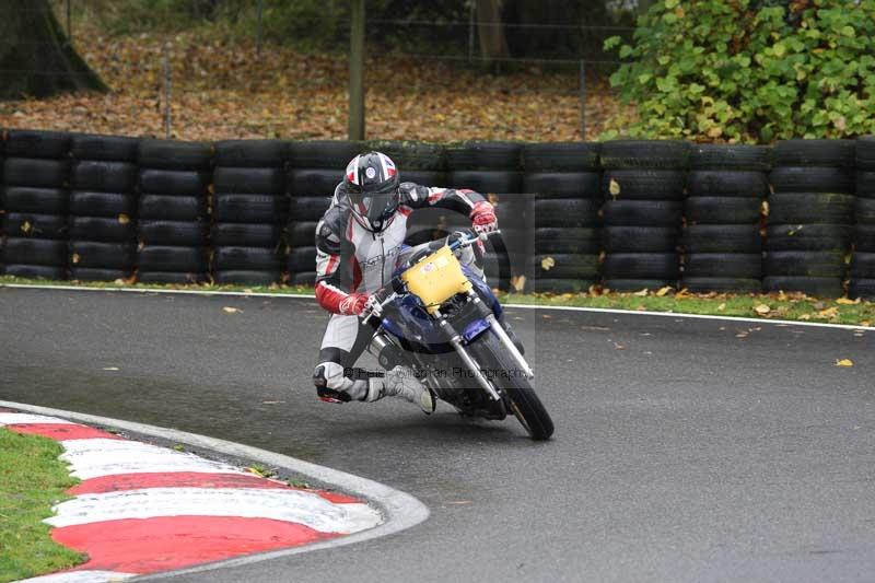 Motorcycle action photographs;Trackday digital images;cadwell;cadwell park photographs;event digital images;eventdigitalimages;motor racing louth lincolnshire;no limits trackdays;peter wileman photography;trackday;trackday photos