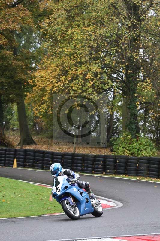Motorcycle action photographs;Trackday digital images;cadwell;cadwell park photographs;event digital images;eventdigitalimages;motor racing louth lincolnshire;no limits trackdays;peter wileman photography;trackday;trackday photos