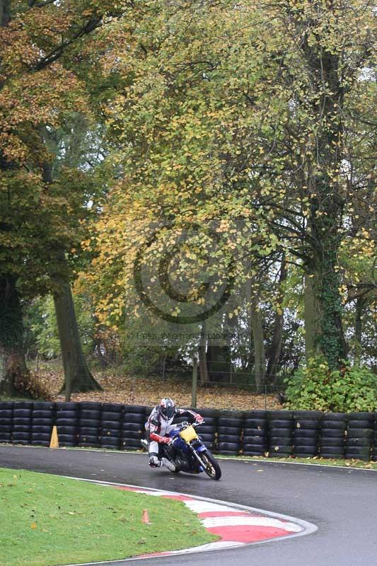 Motorcycle action photographs;Trackday digital images;cadwell;cadwell park photographs;event digital images;eventdigitalimages;motor racing louth lincolnshire;no limits trackdays;peter wileman photography;trackday;trackday photos